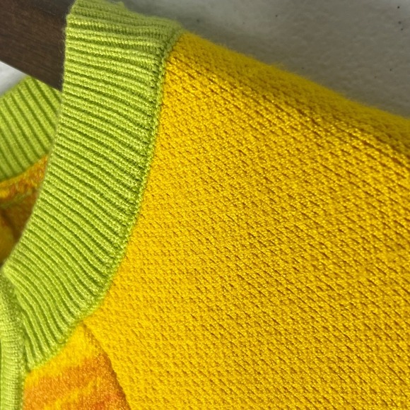 Soft Surroundings Floral Soft Knit Top Bird of Paradise V-Neck Sweater Yellow PM - Picture 12 of 14